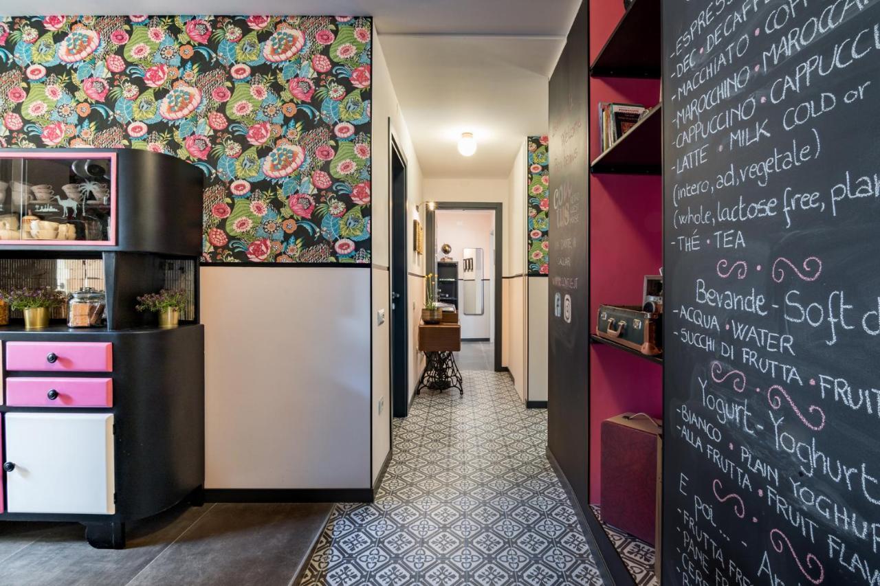 Contus Retro Guest House Cagliari Buitenkant foto